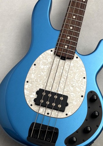 Music man stingray special - music,