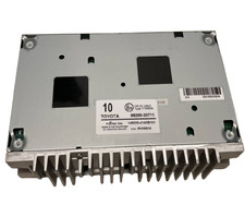 TOYOTA CROWN HYBRID AMPLIFIER