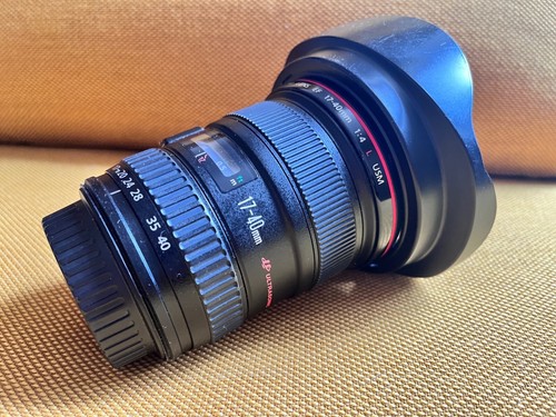 Canon 40 mm f - 17,