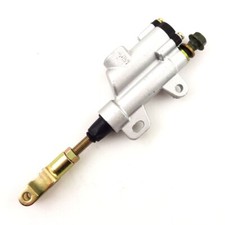 Pompe Maître-cylindre Pied