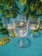4 verres a vin rouge rose blanc cristal d'Arques modèle Matignon h 11,5 cm