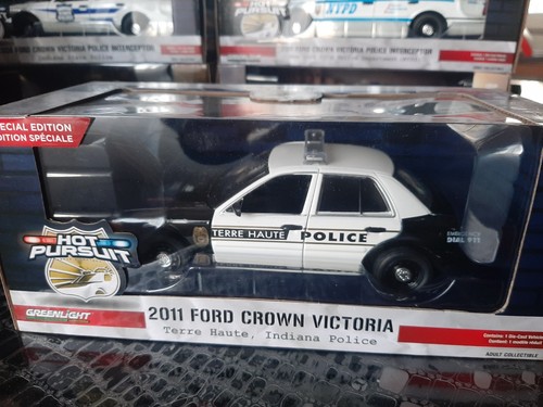Ford crown victoria 24 - victoria, 1/24