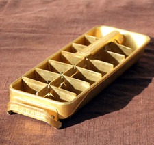 Ancien Bac à Glaçons FRIGIDAIRE Quickube aluminium doré Cuisine Vintage 60's n°1