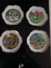 4 assiettes décoratives, les
