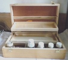Boite De Peinture en bois