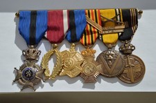 Groupe de 6 Médailles