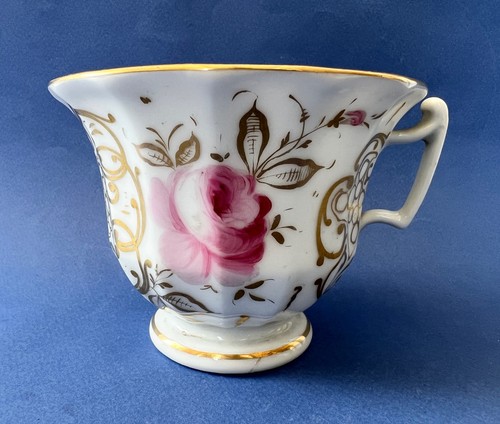 Tasse chocolat porcelaine - à,