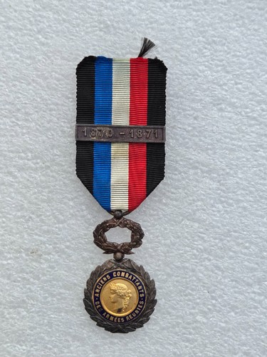 Médaille des anciens - des,