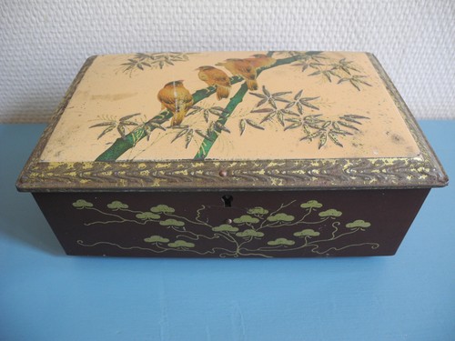 Ancien coffret boîte fer - ancien,