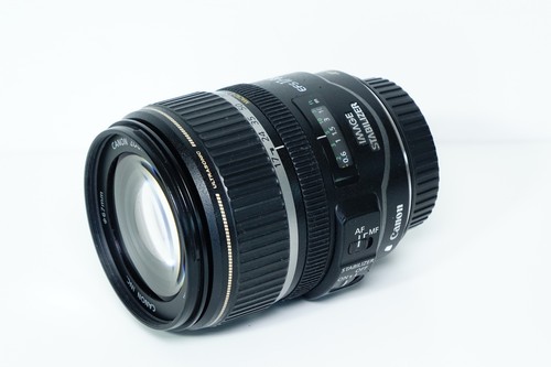 Objectif zoom canon 85mm - zoom, is