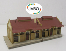 (R2/19) hangar à marchandises