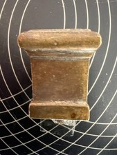 sabot carré pied ancien  en