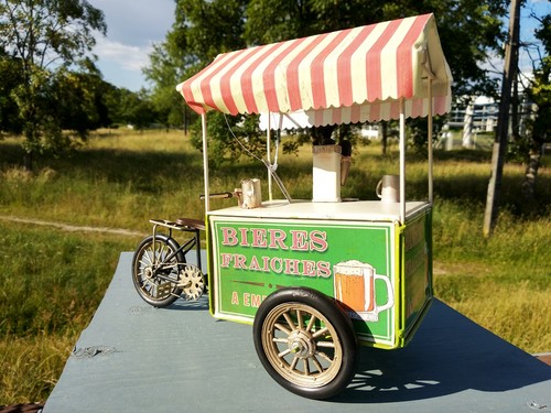 Triporteur décoratif pour - , le