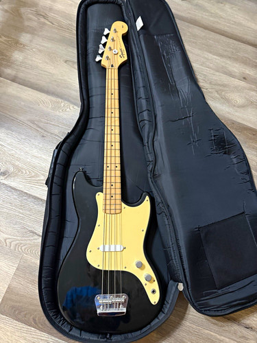 Squier bronco bass string - squier,