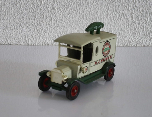 Voiture matchbox ford - 1/43,