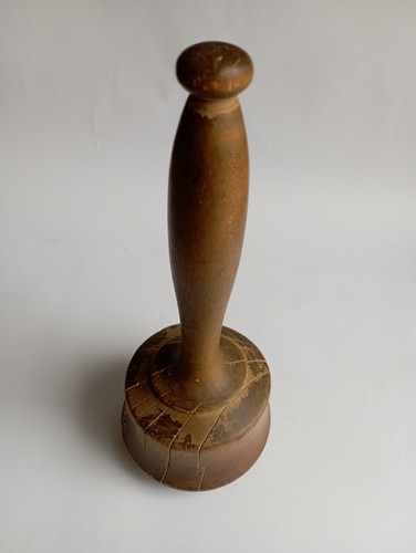 Ancien presse puree bois - ancien, presse-puree