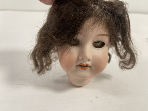 Poupée porcelaine tête - , de