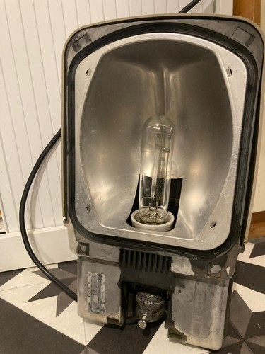 Lampadaire pour eclairage - lampadaire,