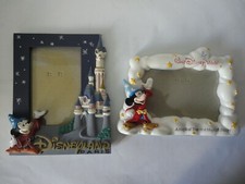 Lot de cadres Disney Disneyland Mickey démons et merveilles