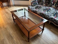 Table basse en bois avec