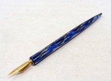 Joli porte-plume ancien en Galalithe