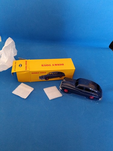 Dinky toys atlas 24q ford - toys,