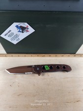 CRKT M16-14D #06 Light usage