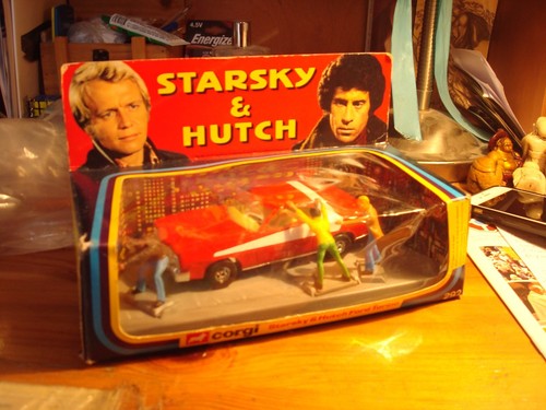 Corgi starky hutch ford - corgi,