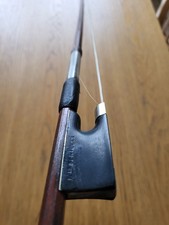 Très rare ancien archet de