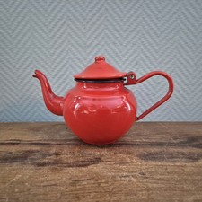 Ancienne théière émaillée