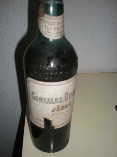Vieille bouteille jerez tio - vieille,