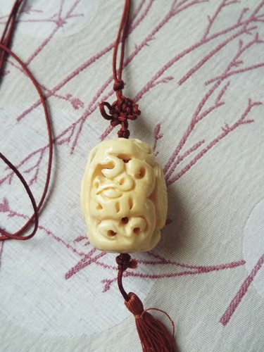 Amulette chinoise de bovin - amulette,