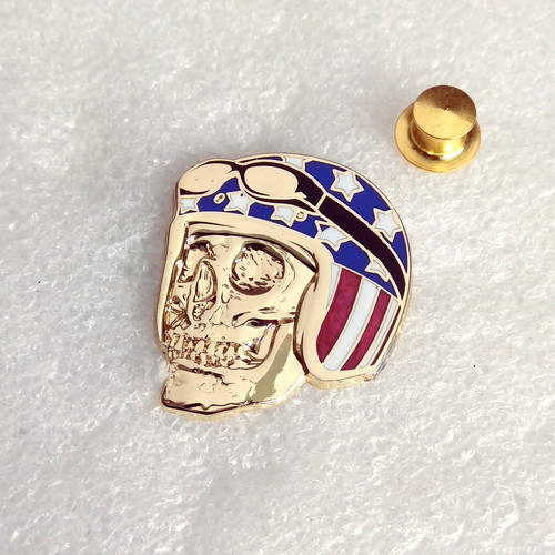 Pin lapel enamel - pin's,