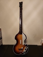 Rock Band Beatles Hofner Bass