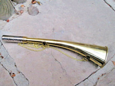 Corne de brume marine en