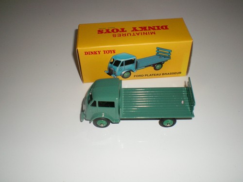 Dinky toys atlas - toys,