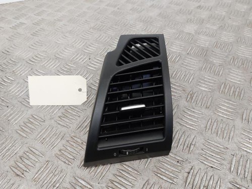 Aerateur tableau bord avant - de,
