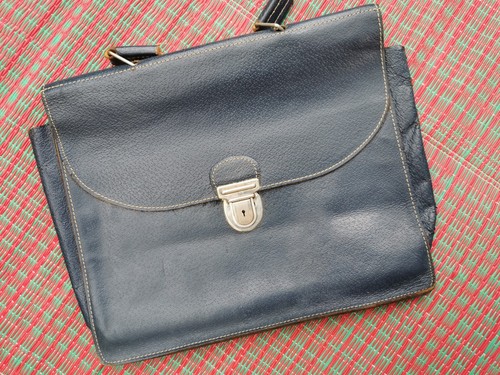 Serviette vintage cuir - en,