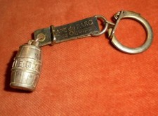Small Barrel OLD WINES 20 mm Ht Café du Parc Chez OLYMPE Bar le Duc Keychain