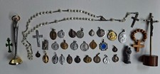 Vintage Miscellaneous SMALL RELIGIOUS OBJECTS (Medals, Rosary, Figures...)