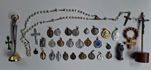 Petits objets religieux divers - religieux,