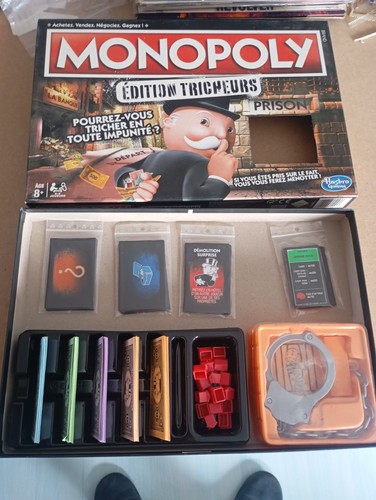 Hasbro gaming monopoly - hasbro,