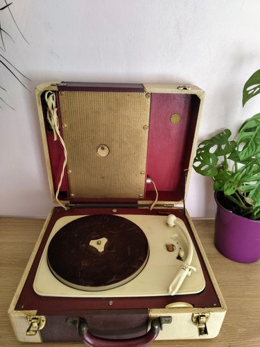 Tourne disque philips - tourne,