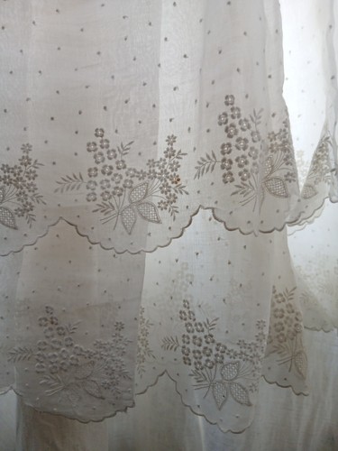 Robe fillette organdi brodé