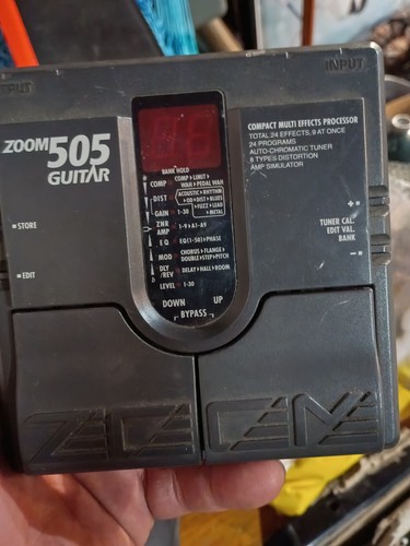 Zoom 505 guitar pedal - 505,