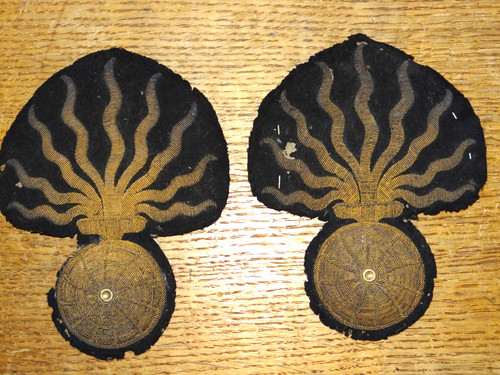 Paire grenades de - de,