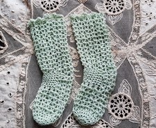 chaussettes hautes poupée