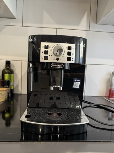 Longhi magnifica machine - magnifica,