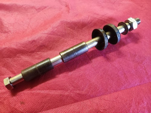 Axe bras oscillant d - axe,