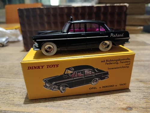 Dinky toys 546 opel rekord - dinky,